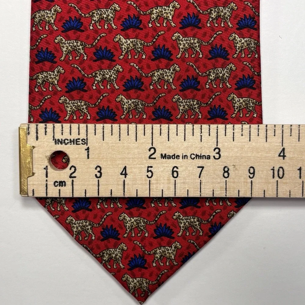 Vintage Brooks Brothers Tie Red Silk Leopard Cat Novelty Preppy Classic USA 90s